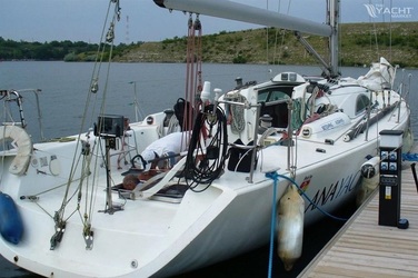 FOTO Copos și-a scos la vânzare yachtul, pentru care vrea să obțină 75.000 de euro