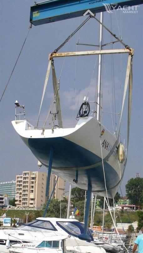 FOTO Copos și-a scos la vânzare yachtul, pentru care vrea să obțină 75.000 de euro