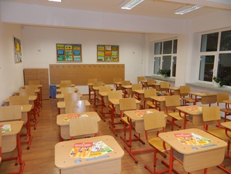 Profesorii vor primi eșalonat pe 5 ani diferențe salariale cuvenite pentru 2008-2011