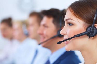 Raport SUA: În România, orele suplimentare nu sunt plătite în finanțe-bănci, construcții și industria textilă; un sfert din angajați, pe salariul minim