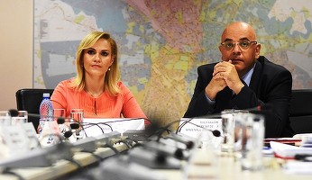 Firea îi promite lui Arafat terenuri și 4 milioane euro pentru 13 subunități noi de pompieri în Capitală
