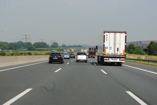 Guvernul înființează Compania Națională de Investiții Rutiere, care va prelua lucrările la autostrăzi