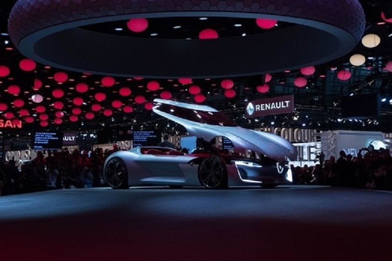 FOTO Cum arată viitorul auto. Mașinile electrice de la Salonul Auto din Paris