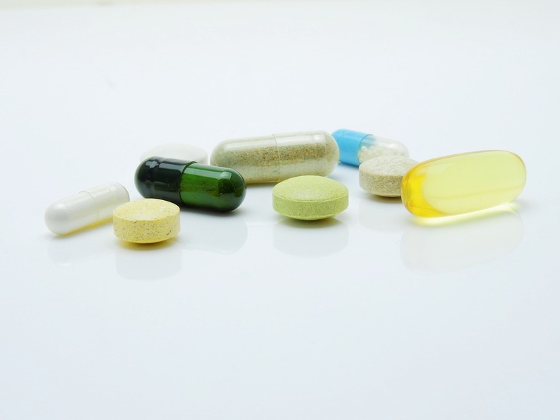 Prețul medicamentelor inovative va fi redus treptat în următorii trei ani