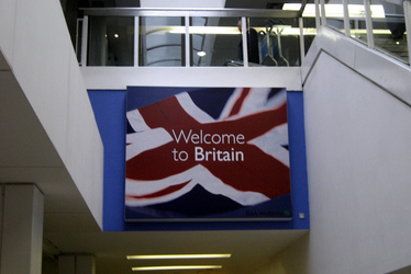 Numărul imigranților români și bulgari în Marea Britanie a urcat la un nivel record anul trecut