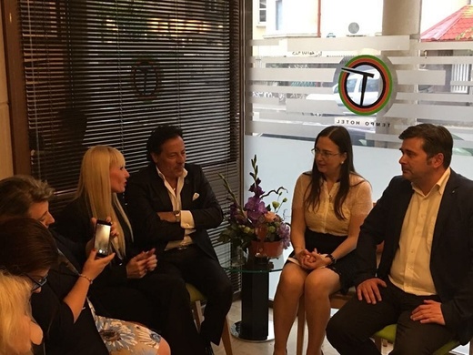 Director turc de hotel în București: Nu sunt centre de informare, hărți de orientare pe străzi, site-uri comerciale de promovare