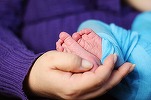 Declinul demografic din România s-a redus în luna mai, ca urmare a creșterii natalității