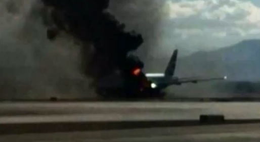 VIDEO ULTIMA ORĂ Un avion Boeing cu peste 100 de pasageri s-a prăbușit
