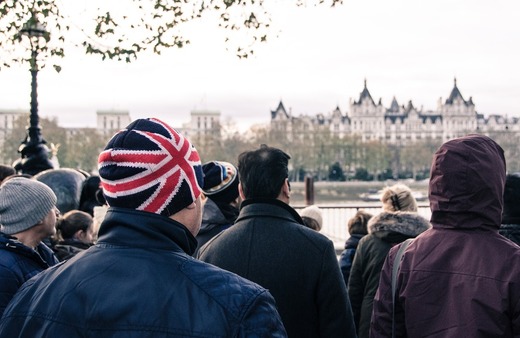 Românii au ajuns a doua cea mai numeroasă comunitate străină din Marea Britanie
