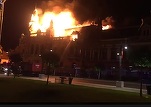 VIDEO INCENDIU VIOLENT la Oradea. Arde Palatul Episcopiei Greco-Catolice