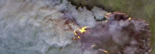 VIDEO Peste 100 de incendii în zona arctică. Focurile din Groenlanda, Siberia și Alaska produc fum vizibil din spațiu
