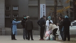 VIDEO&FOTO Wuhan, punctul zero al coronavirus - Cadavrul unui bărbat zace întins pe trotuar