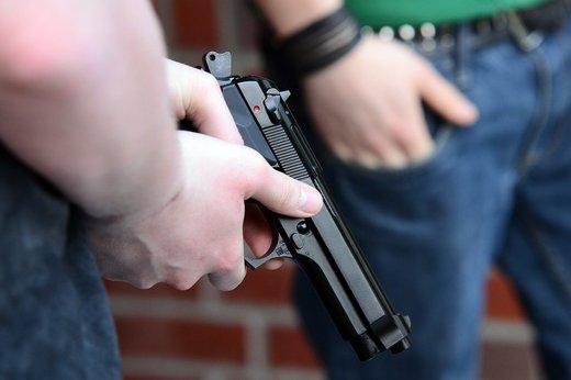 Poliția Română se dotează cu pistoale Beretta 