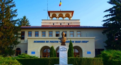 Ministrul Educației a retras acreditarea Școlii doctorale de la Academia de Poliție ''Alexandru Ioan Cuza''