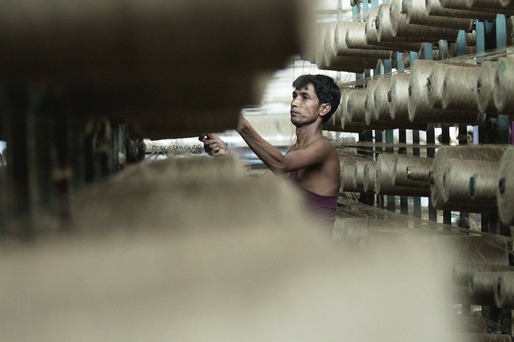 România aduce 2.000 de muncitori din Bangladesh 