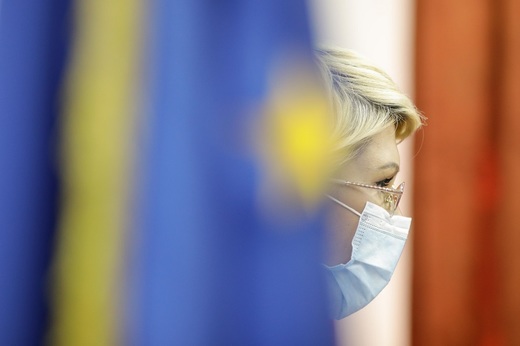 Interdicția cumulului pensiei cu salariul din sistemul bugetar va avea și... excepții. Cum va funcționa sistemul și cine scapă