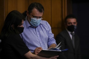 PNRR - Guvernul vrea bani UE pentru a pune în aplicare venitul minim de incluziune, deși legislația există din 2016, dar și pentru combaterea muncii "la negru" prin introducerea de tichete de muncă 