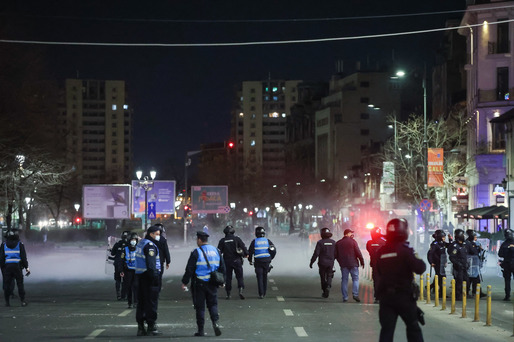 GALERIE FOTO Noi proteste anti-restricții în București și în alte mari orașe, cu AUR, Rădoi (liderul sindicatului Metrorex) și Șoșoacă 