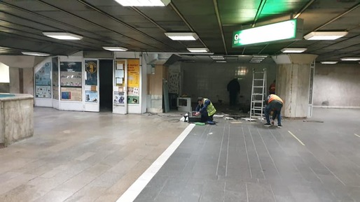 FOTO Construcțiile ilegale de la stația de metrou Gara de Nord - demolate