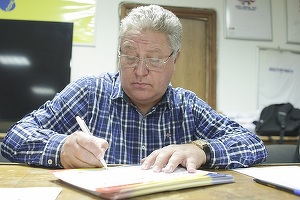 Ion Rădoi contestă în instanță controlul judiciar și spune că ''evaluează'' dacă se pensionează