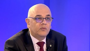 Raed Arafat: Decât să închidem iar economia, mai bine permitem accesul măcar unei categorii de persoane: vaccinații