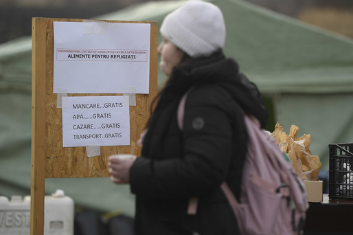 GALERIE FOTO Corespondentul The Guardian, la intrarea în România din Ucraina: Totul e ca la carte despre cum să tratezi civilizat refugiații