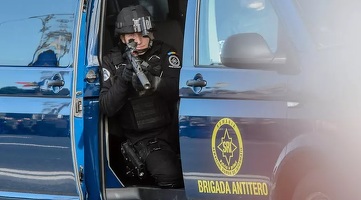 Proiect: Civilii și firmele - obligație să colaboreze cu agenții SRI la cerere în derularea operațiunilor