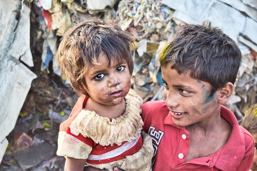 UNICEF: Mai mult de unu din cinci copii trăiește în sărăcie în 40 dintre cele mai bogate țări din lume. În România, 29% dintre copii trăiau încă în sărăcie relativă, în perioada 2019-2021, cea mai mare rată dintre statele membre ale UE