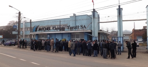 DOCUMENT 300 de angajați clujeni riscă să rămână pe drumuri