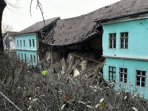 FOTO Ungaria trimite în România un ajutor de urgență pentru internatul din Odorheiu Secuiesc prăbușit peste elevi