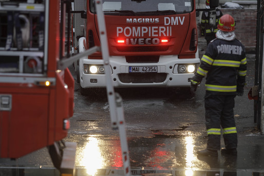 VIDEO&FOTO Incendiu la un hotel din zona centrală a Capitalei. 20 de persoane au fost evacuate