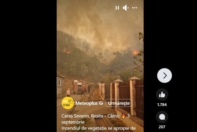 VIDEO Incendiu de amploare la Reșița. Flăcările au ajuns până în apropierea caselor