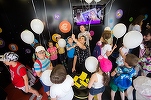 Studiu BCR, la începerea școlii: 66% dintre adolescenți primesc bani de buzunar de la părinți, dar 37% cred că aceștia nu le cumpără tot ce își doresc. Subiecte încă tabu despre bani în familie