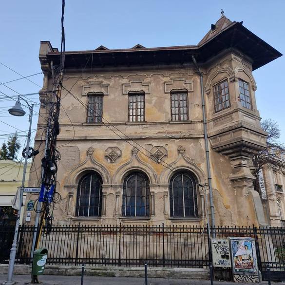 FOTO Imobile din București vor fi consolidate seismic cu fonduri naționale nerambursabile