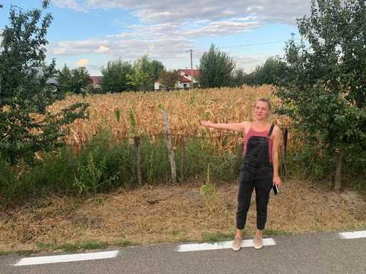FOTO Românii de la oraș se mută în ritm record la țară. Viața liniștită de la sat cu bani făcuți în urban e modă occidentală. Merită? Povestea unui caz concret