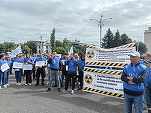 Protest al sindicaliștilor din Energie la Ministerul Muncii. Ei reclamă că noua Lege a pensiilor îi pune în pericol pe lucrătorii din domeniul nuclear integrat