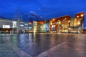 ULTIMA ORĂ Piedone a închis aproape toate restaurantele din Mall Băneasa, clienții au fost evacuați