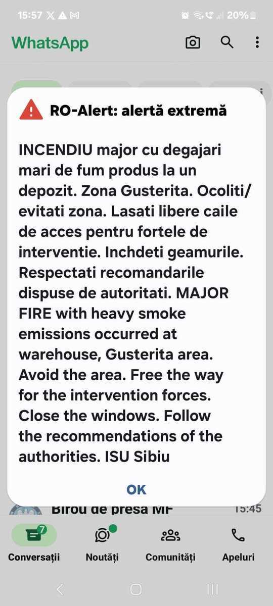 FOTO Incendiu de proporții la un depozit din municipiul Sibiu. Mesaj RO-Alert din cauza fumului dens