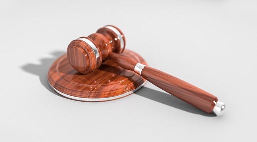 DOCUMENT Zeci de grefieri au câștigat majorarea salariilor cu 25%. Înalt magistrat: S-a deschis o cutie a Pandorei, toți grefierii și magistrații din țară vor solicita același lucru