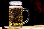 Dosar penal la Brăila: Reprezentantul unui partid ar fi oferit alcool mai multor persoane ca să voteze un anumit candidat