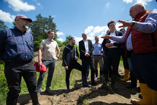 VIDEO&FOTO Nicușor Dan, la Salina Praid: Să vină Corpul de Control!