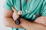 Investigație - Medicii britanici au folosit un software AI neomologat pentru a transcrie discuțiile din timpul consultațiilor pacienților