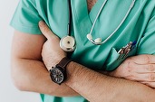 Investigație - Medicii britanici au folosit un software AI neomologat pentru a transcrie discuțiile din timpul consultațiilor pacienților