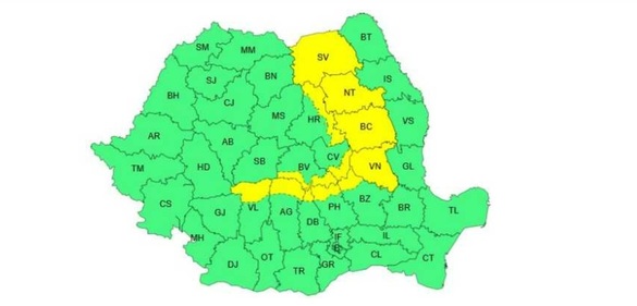 HARTA Alerte meteo - Cod galben de furtună în 12 județe, caniculă, averse
