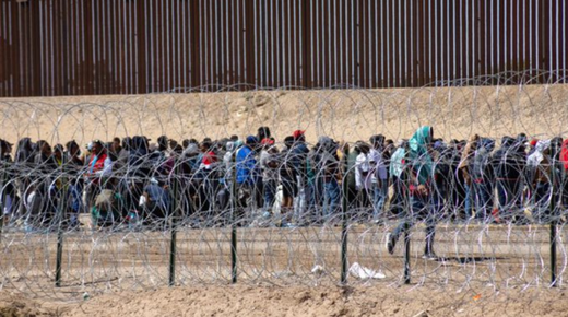 SUA construiește tabere de corturi pentru migranți, după o finanțare de 45 de miliarde de dolari