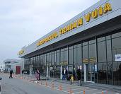FOTO Haos pe Aeroportul Timișoara - Sute de pasageri au așteptat ore întregi o cursă 