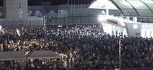 Mii de vizitatori, blocați peste noapte la o expoziție VIDEO