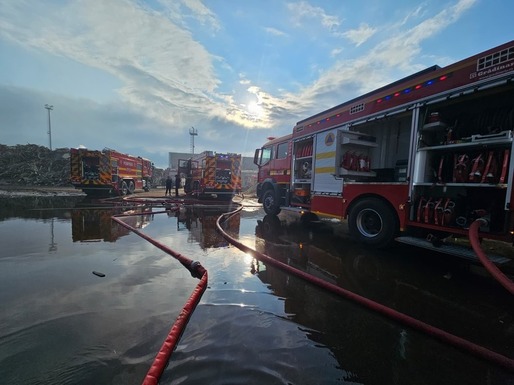 Explozia de la fabrica Kronospan din Sebeș, surprinsă de camere. Relatări ale martorilor VIDEO