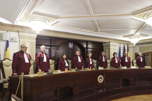 ULTIMA ORĂ CCR amână pronunțarea cu privire la pensiile de serviciu ale magistraților