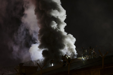 Incendiul de la depozitul Antrefrig a fost stins FOTO&VIDEO